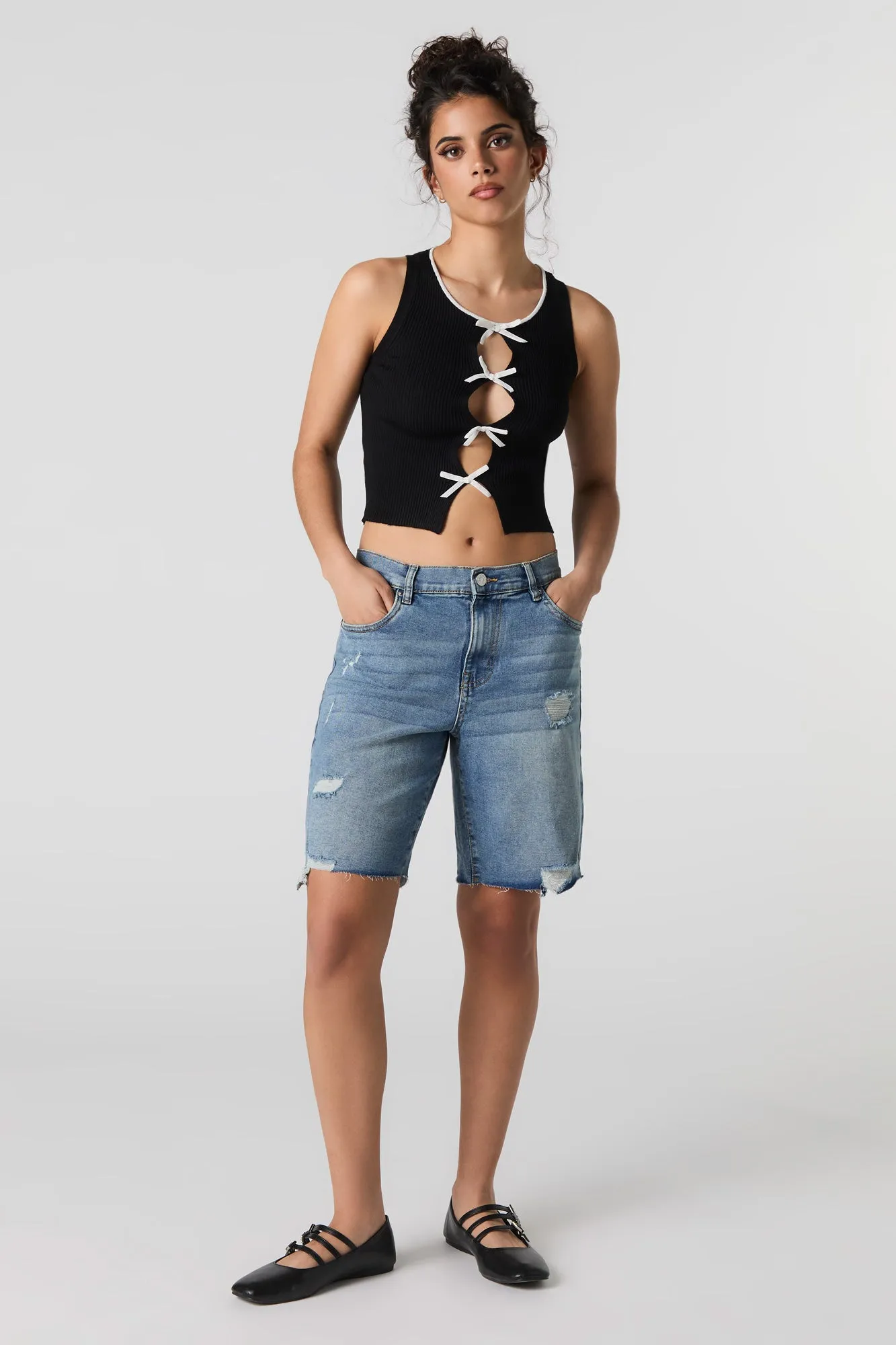 Bermuda en denim extensible à effet d'usure