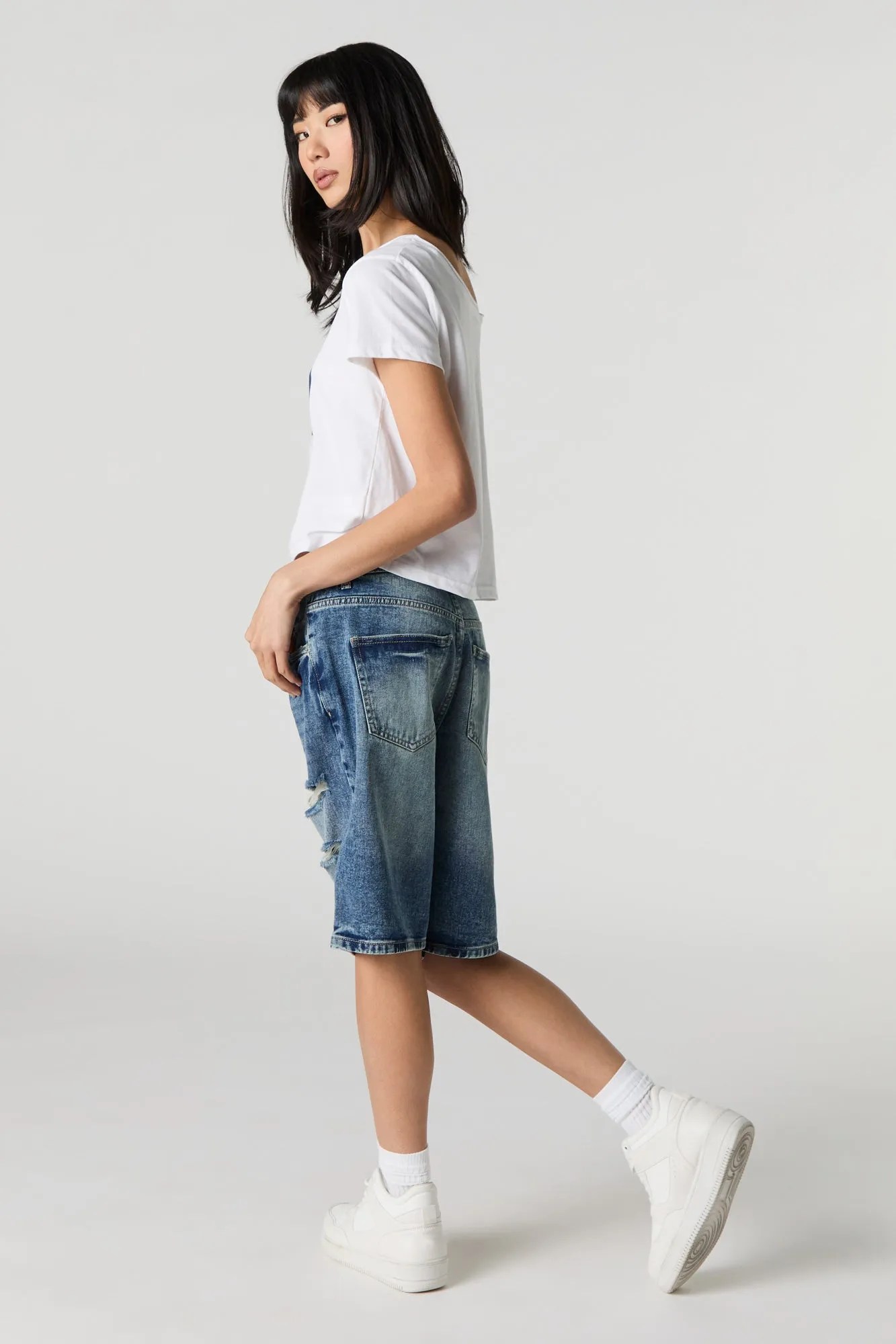 Dark Wash Distressed Denim Jort