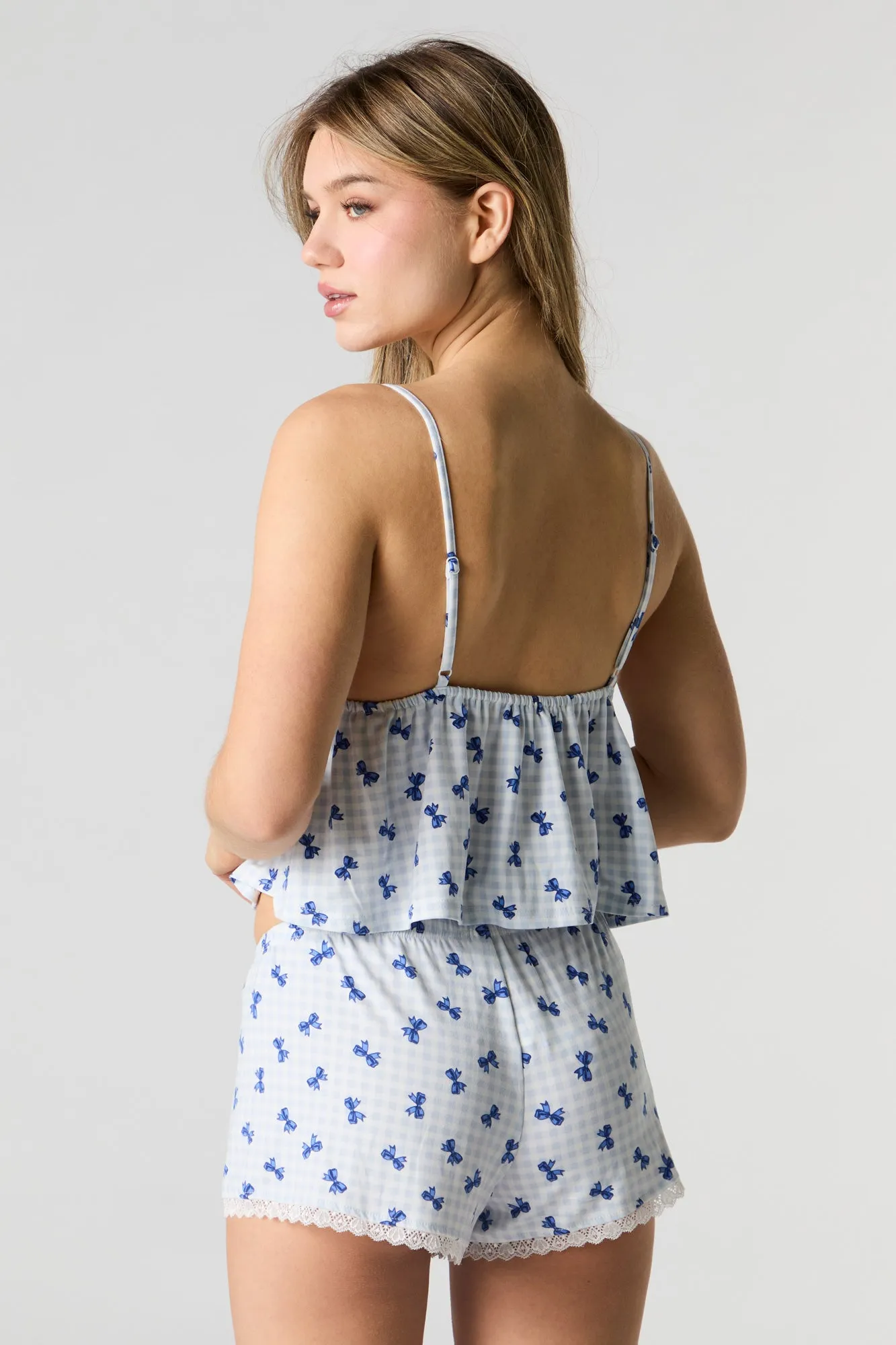 Ensemble-pyjama deux pièces camisole nuisette à bordure en dentelle et short