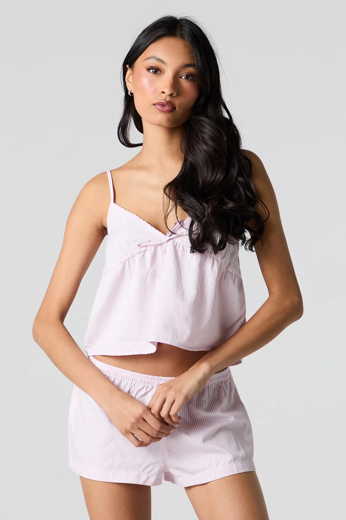 Ensemble-pyjama deux pièces short et camisole-nuisette rayée