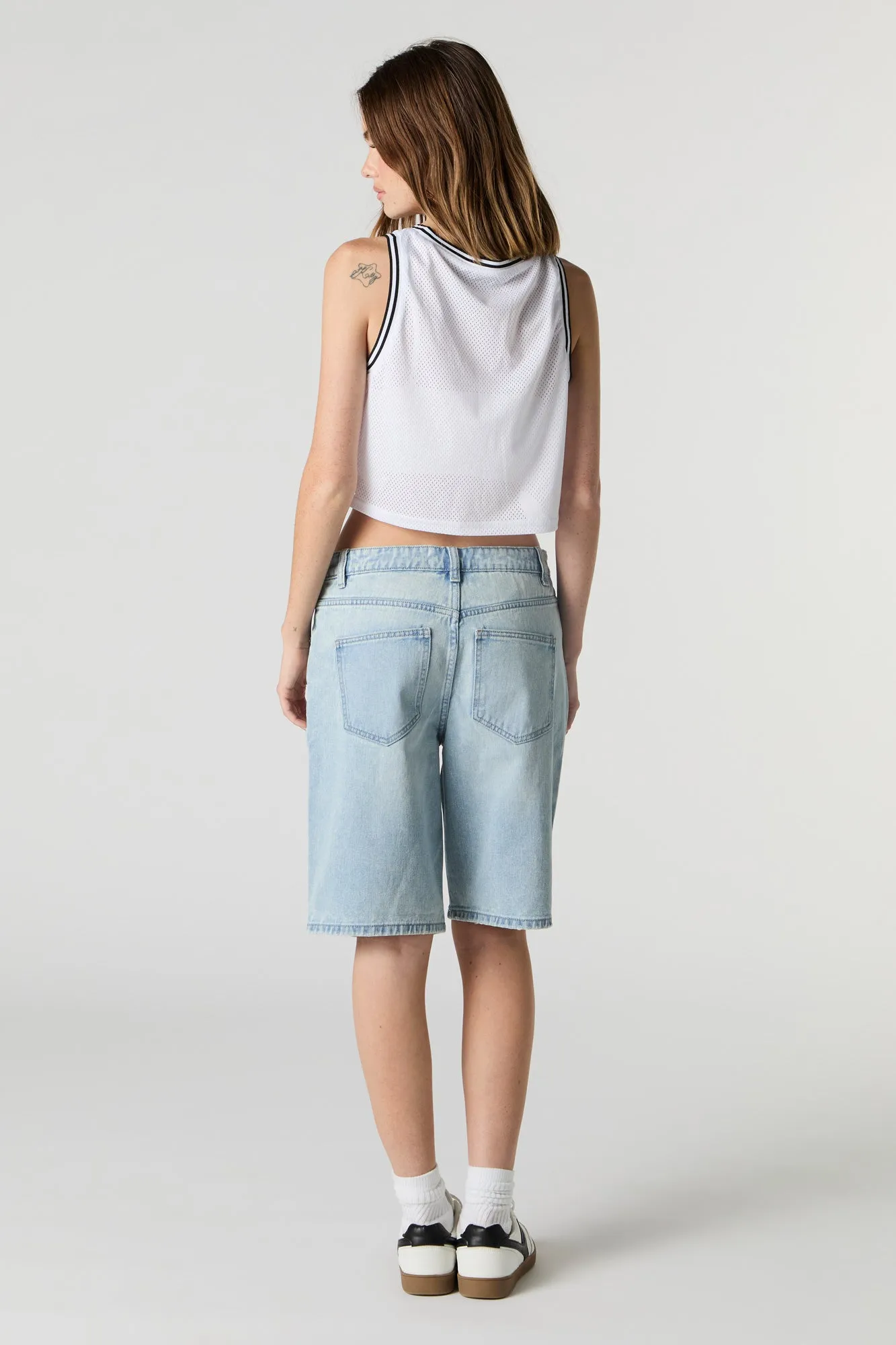 Light Wash Distressed Jort