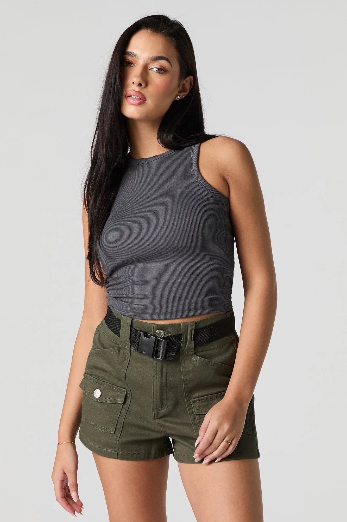 Short cargo avec ceinture