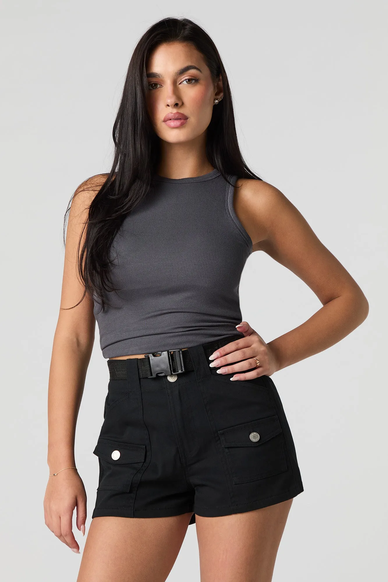 Short cargo avec ceinture