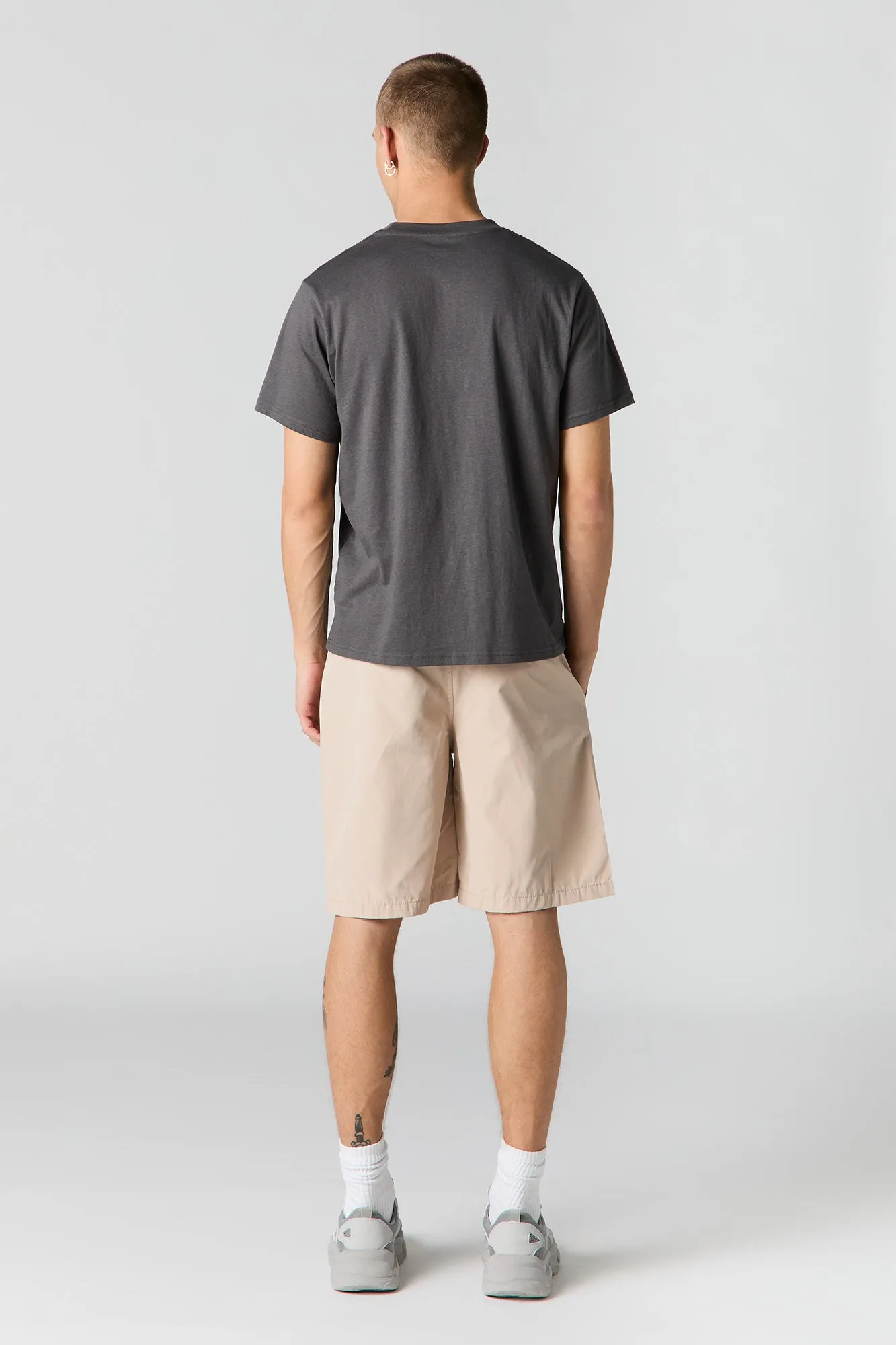 Short cargo avec poches à fermeture à glissière et taille coulissante