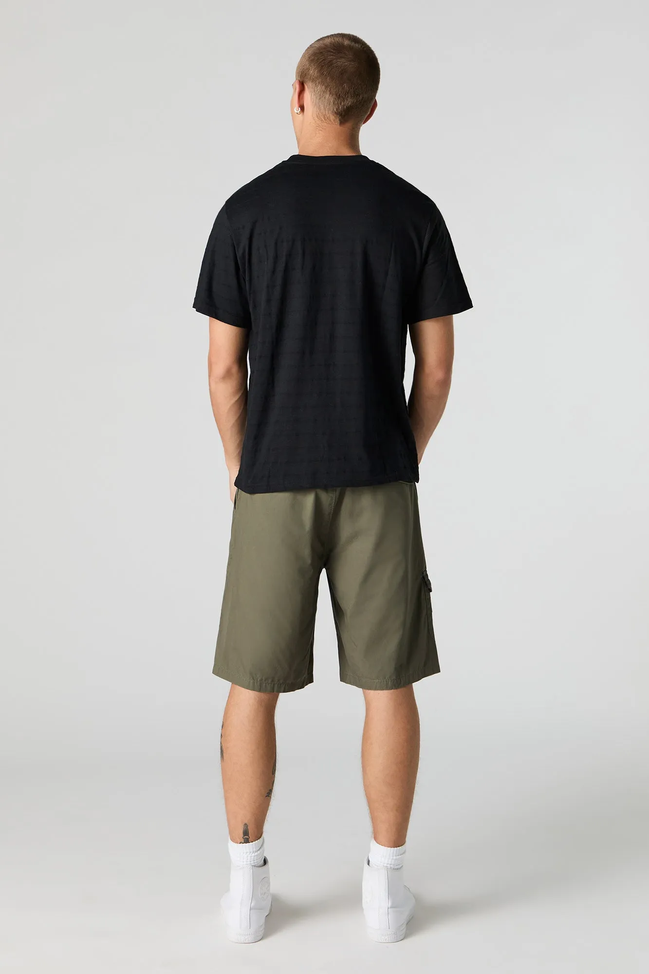 Short cargo avec poches à fermeture à glissière et taille coulissante