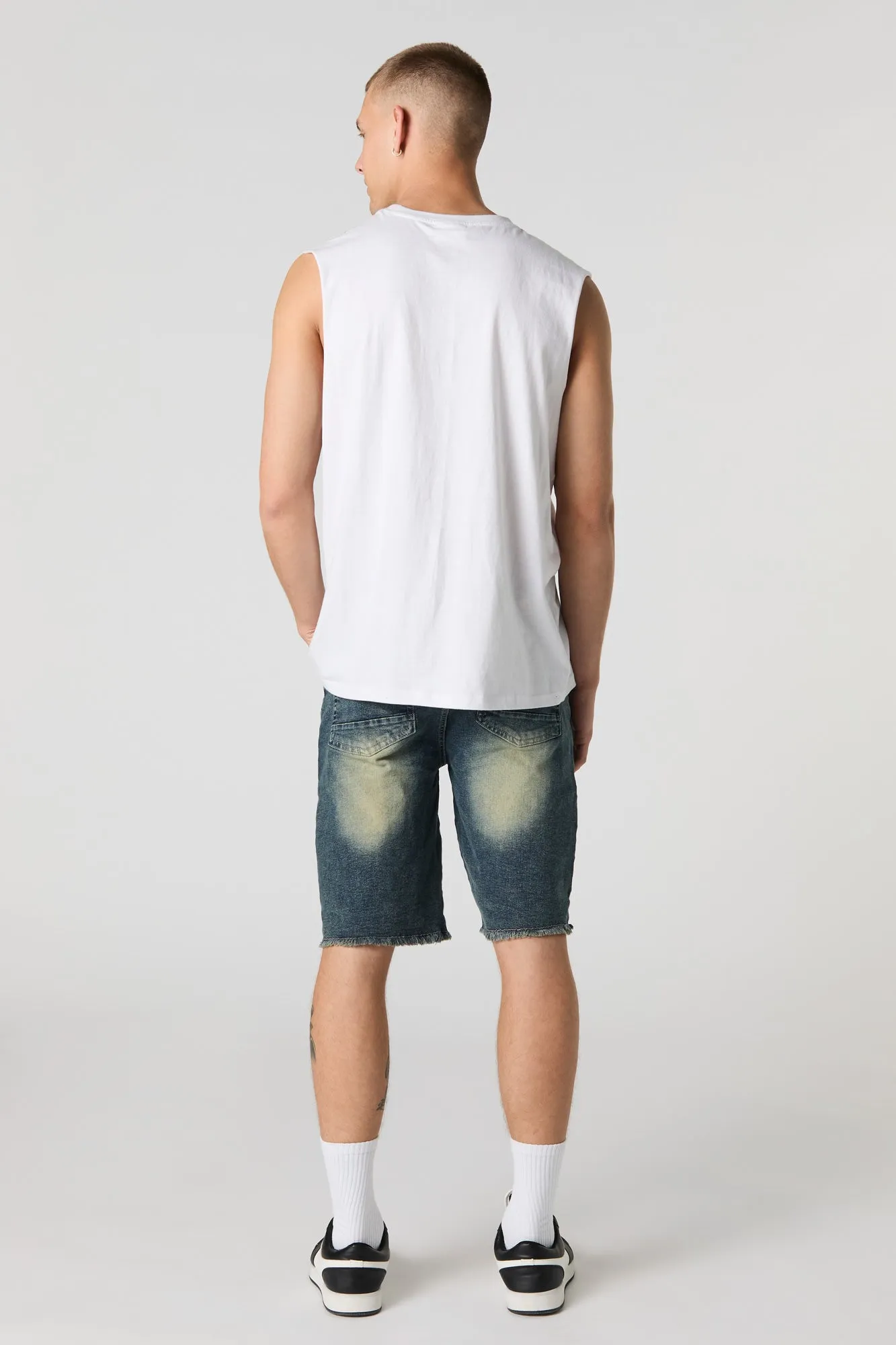 Short de style moto en denim d'aspect usé