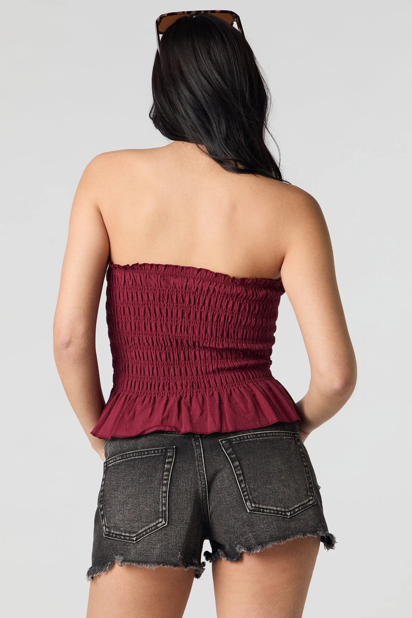 Short en denim d'aspect usé délavé latte noir