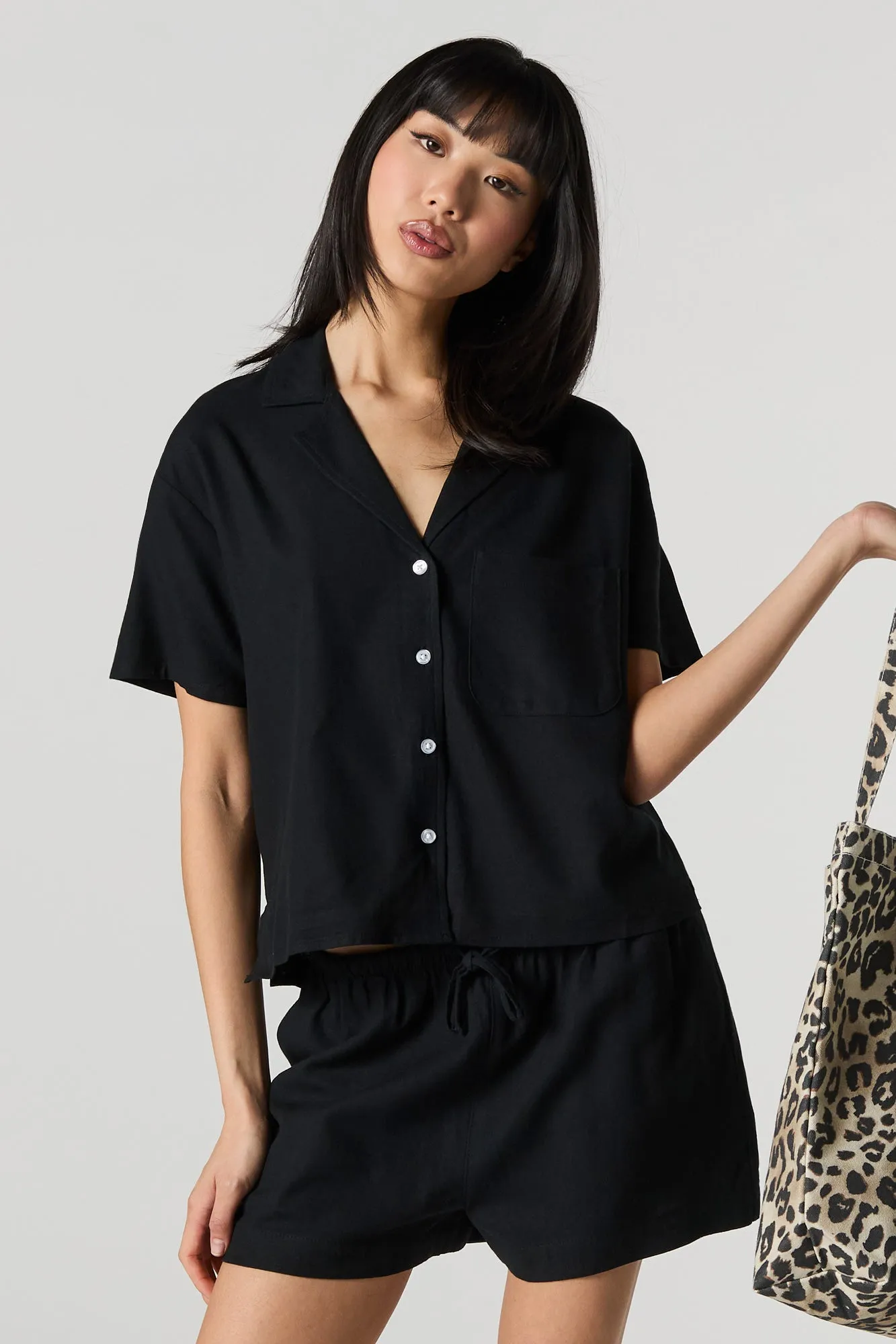 Short en mélange de lin à taille coulissante