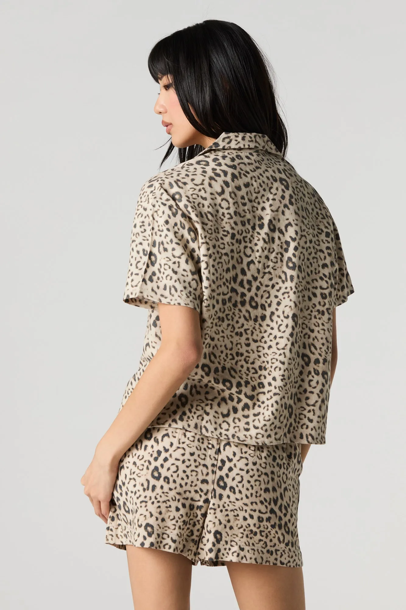 Short en mélange de lin à taille coulissante