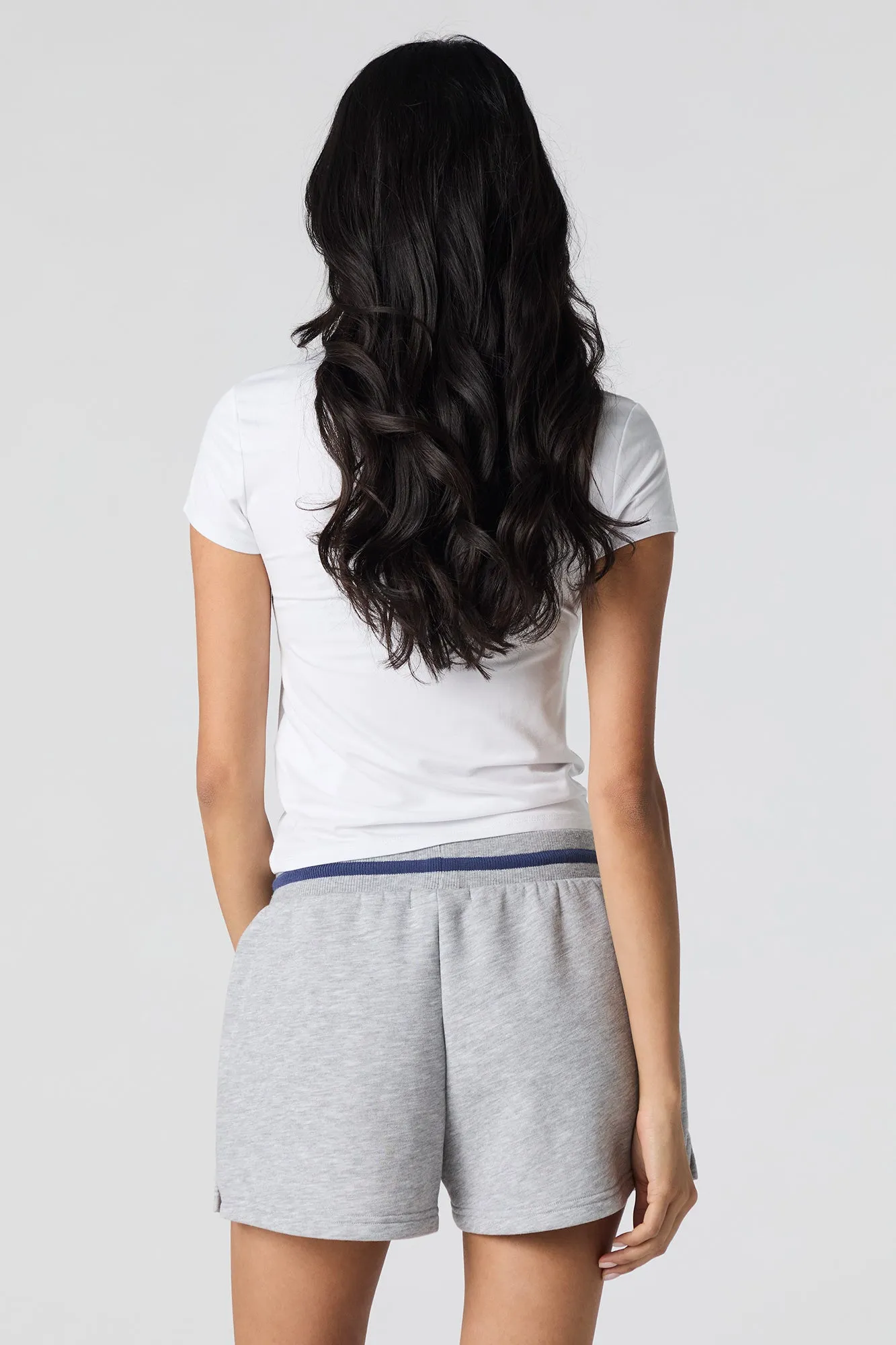 Short en molleton avec motif brodé à taille coulissante