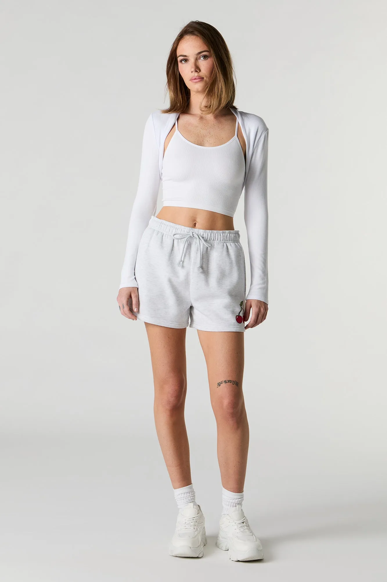 Short en molleton imprimé avec rayures latérales
