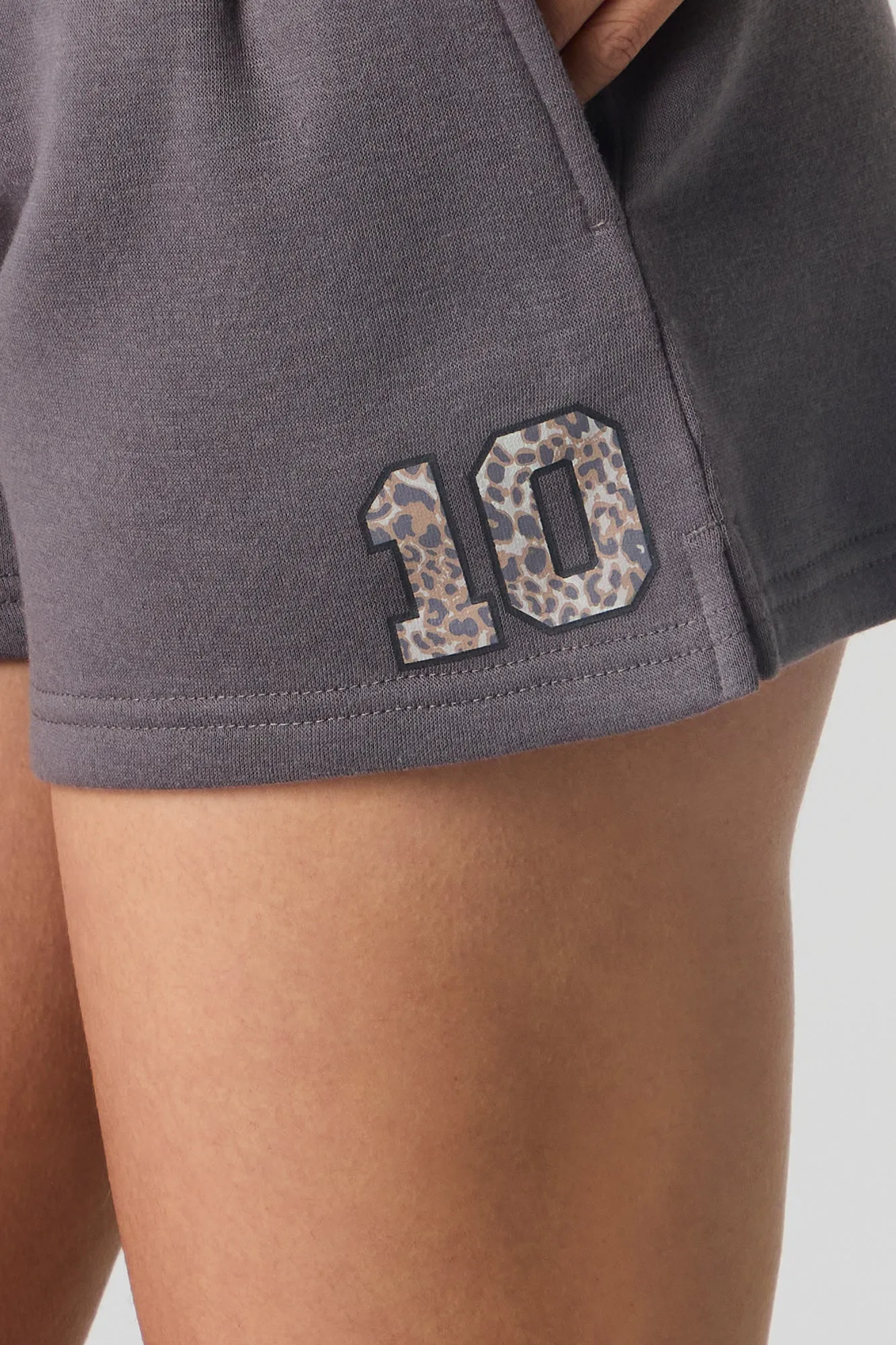 Short en molleton imprimé