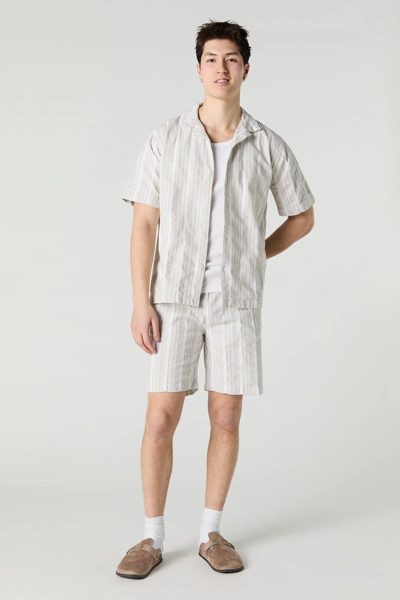 Short en tricot rayé à taille coulissante