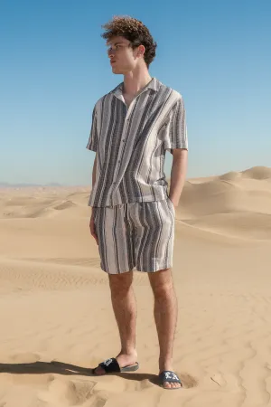 Short en tricot texturé rayé à taille coulissante