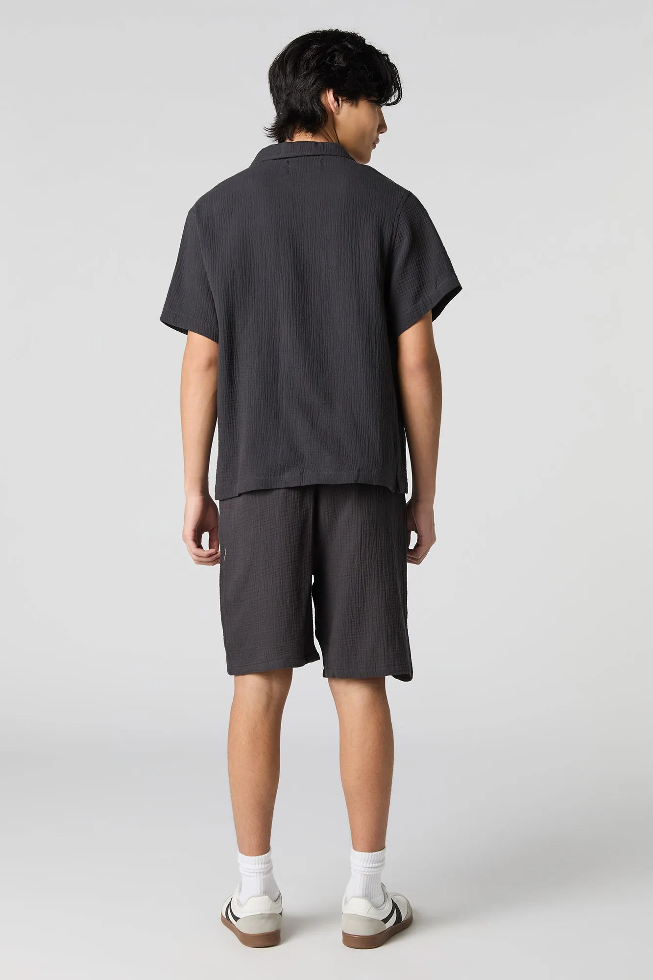Short froissé à taille coulissante