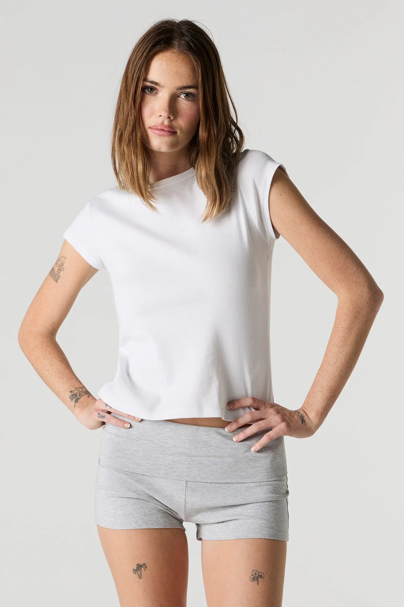 Short imprimé avec bande de taille repliée