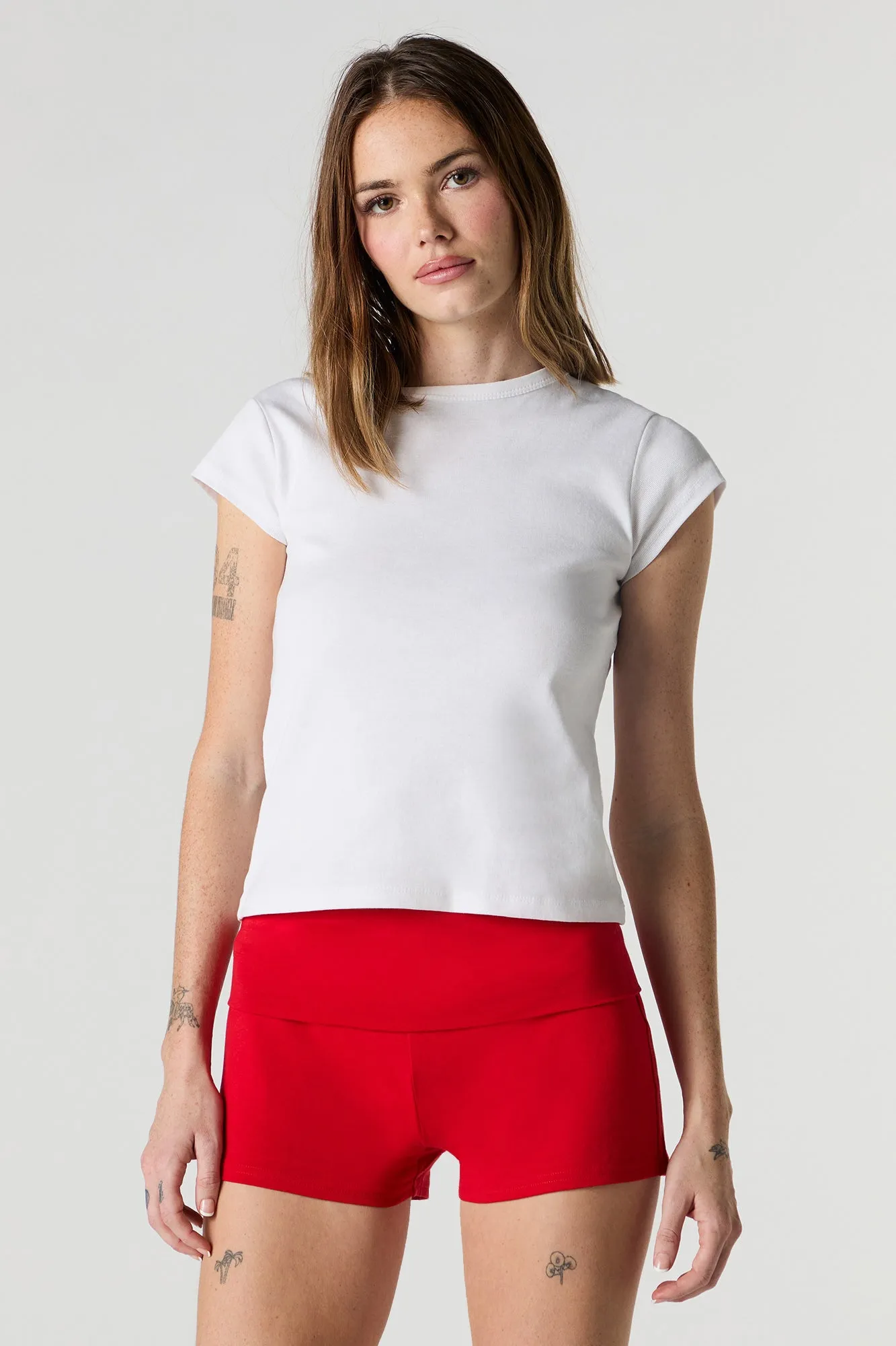 Short imprimé avec bande de taille repliée