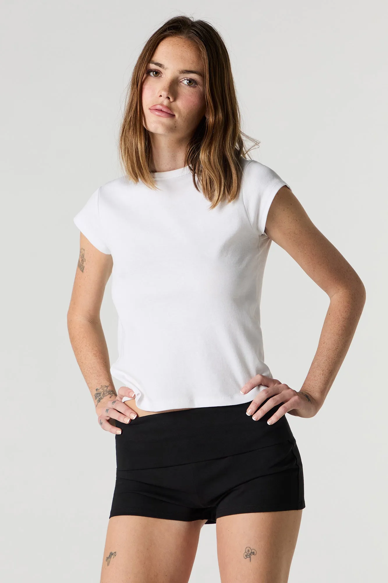 Short imprimé avec bande de taille repliée