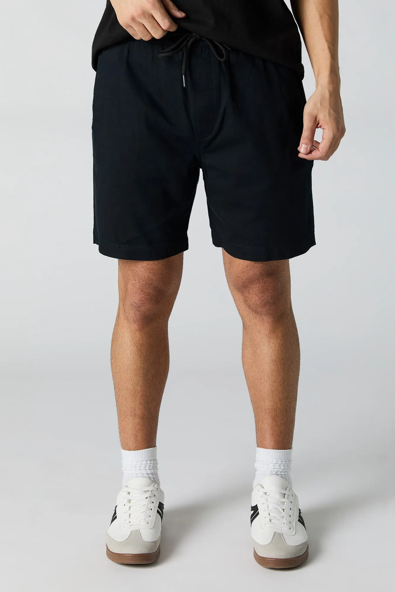 Short mi-long à taille coulissante