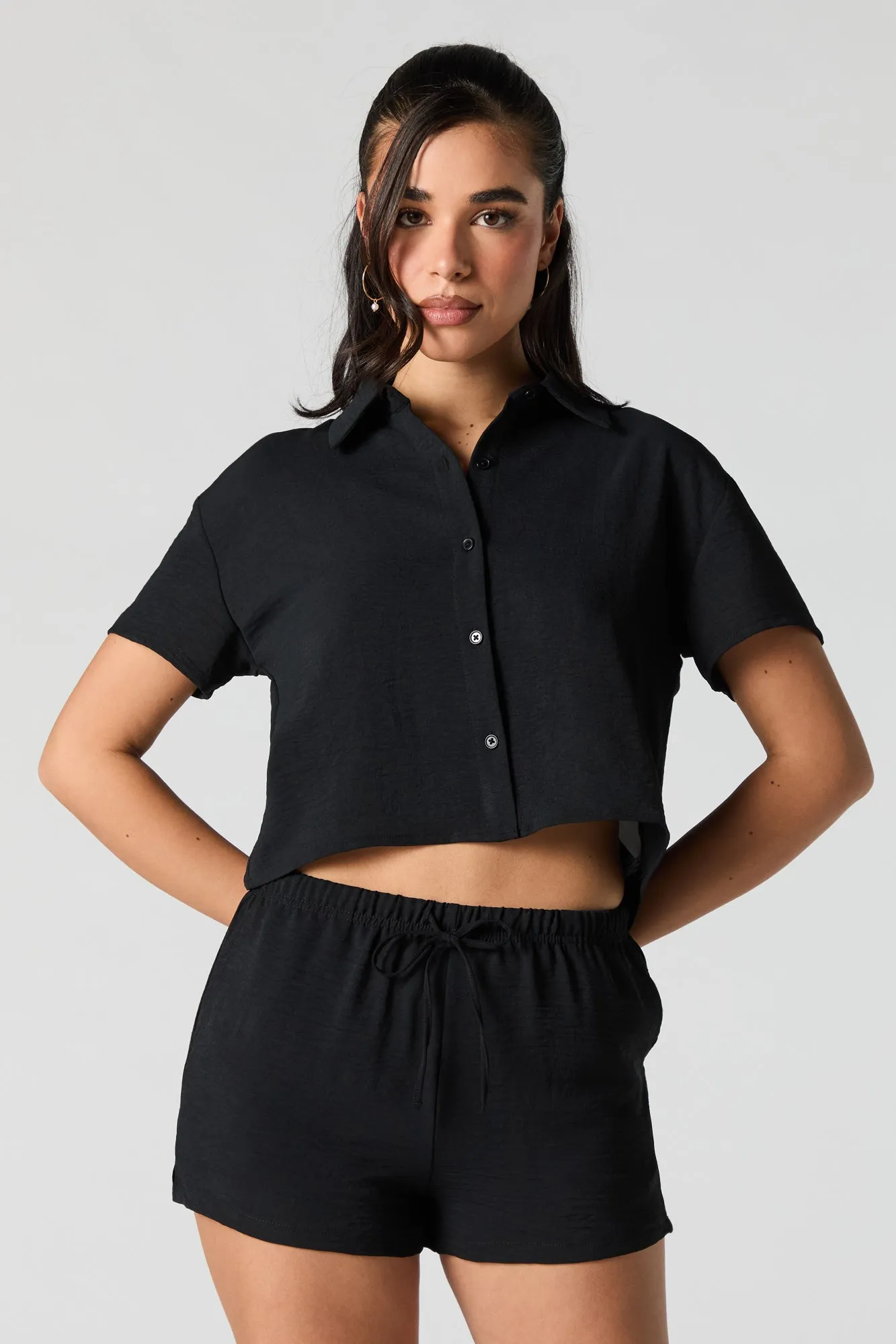 Short mi-taille avec taille coulissante