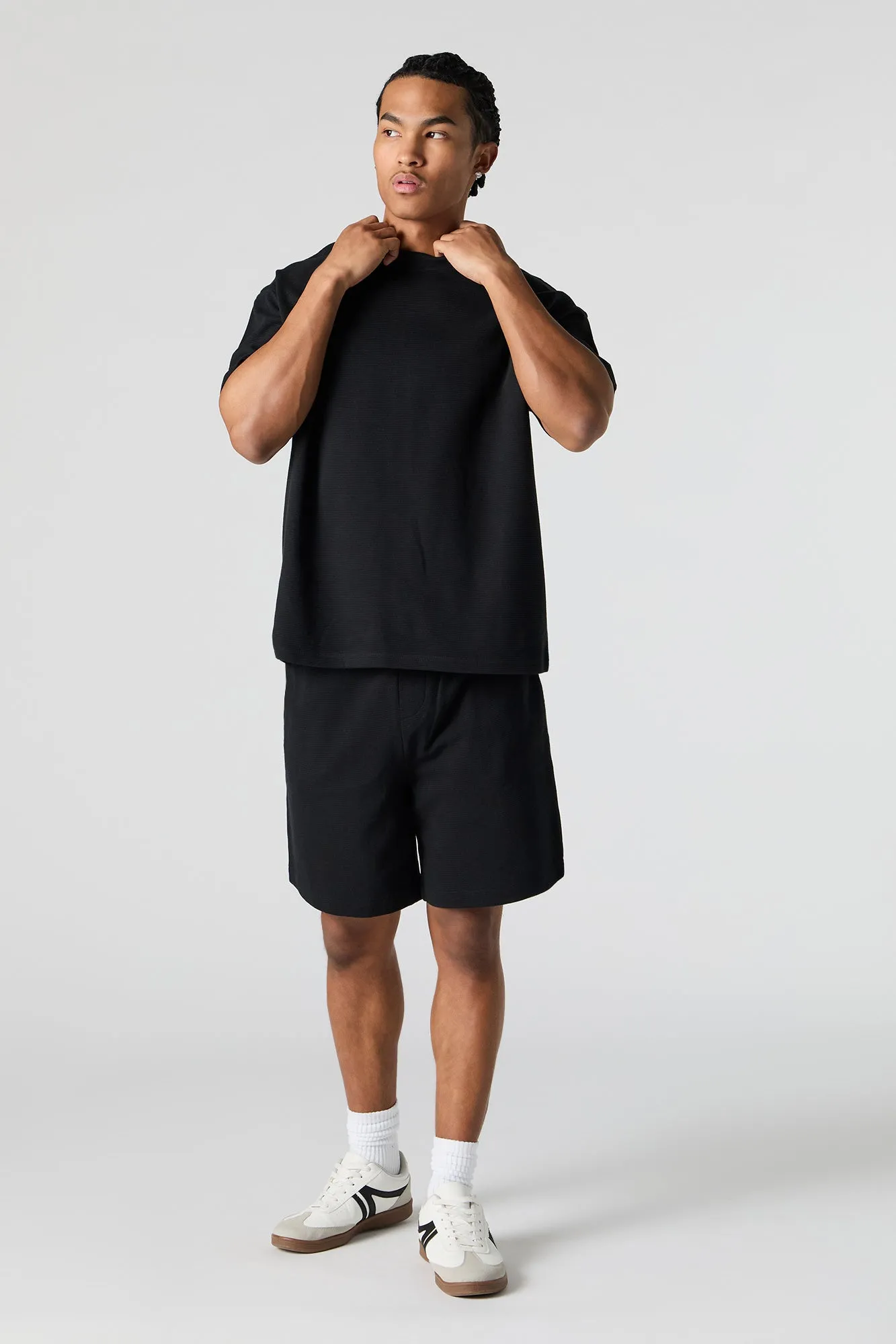 Short texturé à taille coulissante